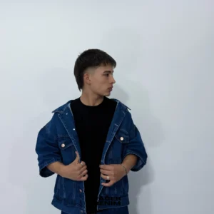 Chaqueta Boxy Manga Corta Azul Medio