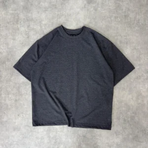 camiseta oversize gris
