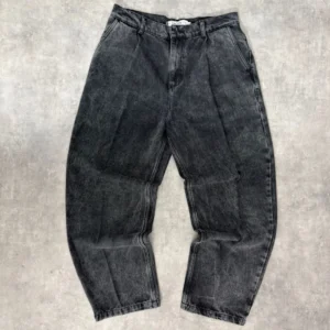 Baggy Jean Negro Desgastado