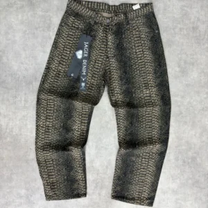 Jean Animal Print Diseño Dragón Claro