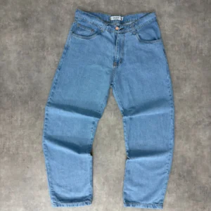 Jean Oversize Azul Claro Clasico